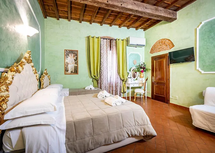 Katti House - Florence\'S Center