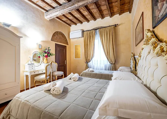 Katti House - Florence\'S Center