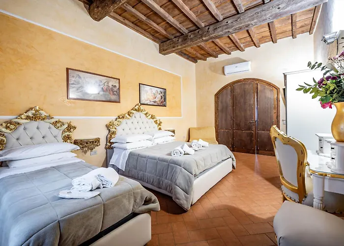 Katti House - Florence\'S Center